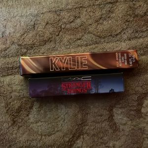 BNIB MAC lipgloss and Kylie All over gloss bundle